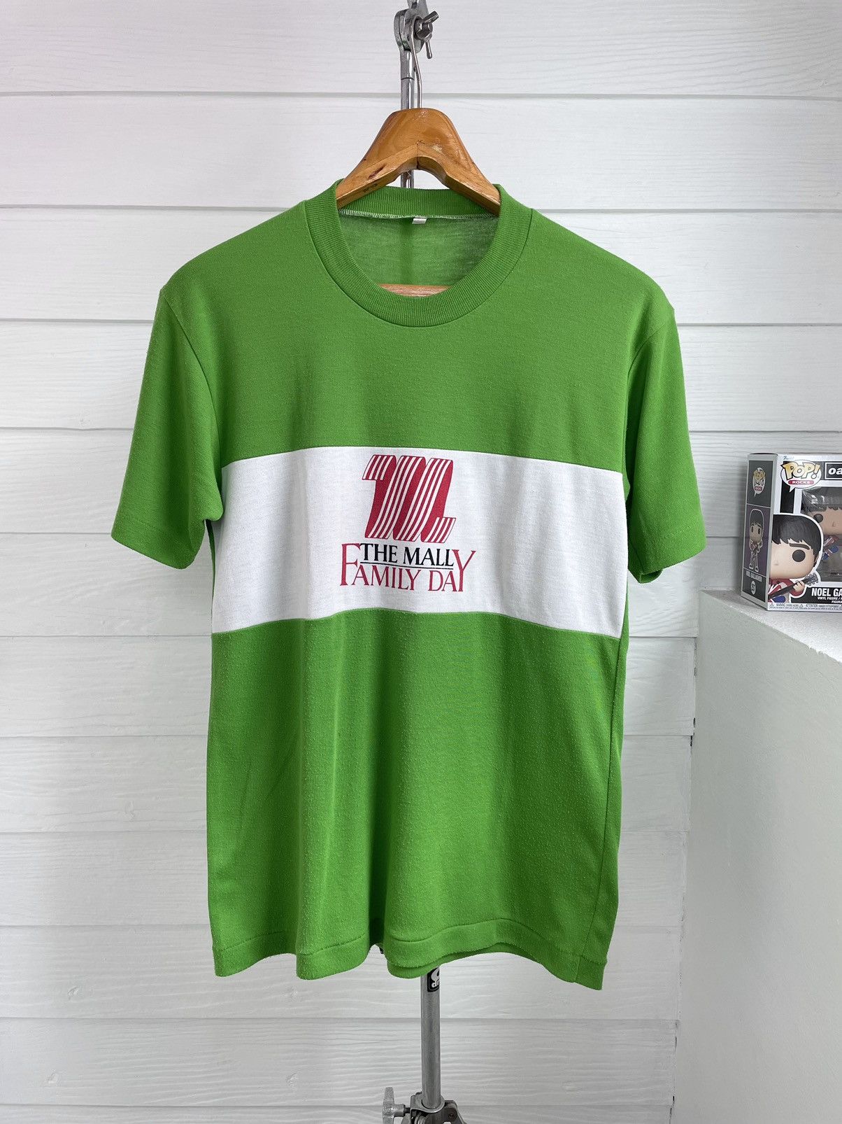 Vintage VINTAGE THE MALL FAMILY DAY T-SHIRT Size US M / EU 48-50 / 2 - 1 Thumbnail