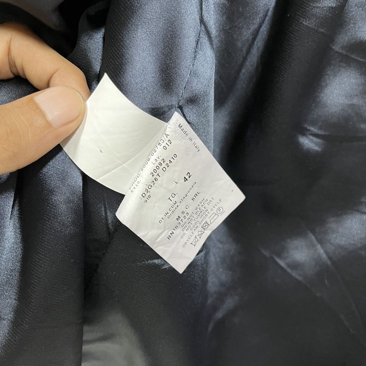 Emporio Armani Emporio Armani Runway Wool Blouse Shirt Top Button Up Size M / US 6-8 / IT 42-44 - 8 Thumbnail