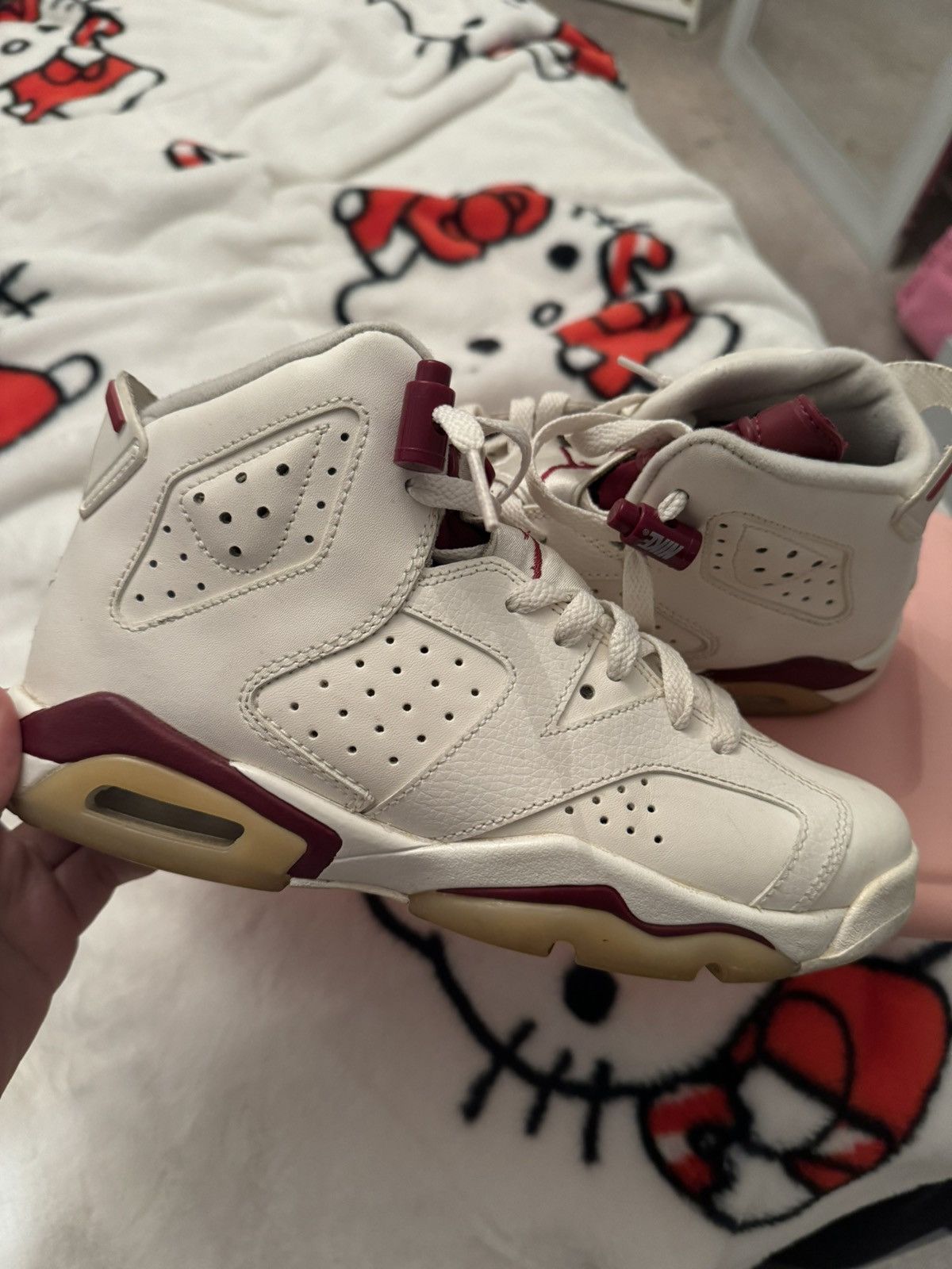 Jordan Brand Nike Air Jordan 6 Retro Maroon Size US 6 / EU 39 - 5 Thumbnail