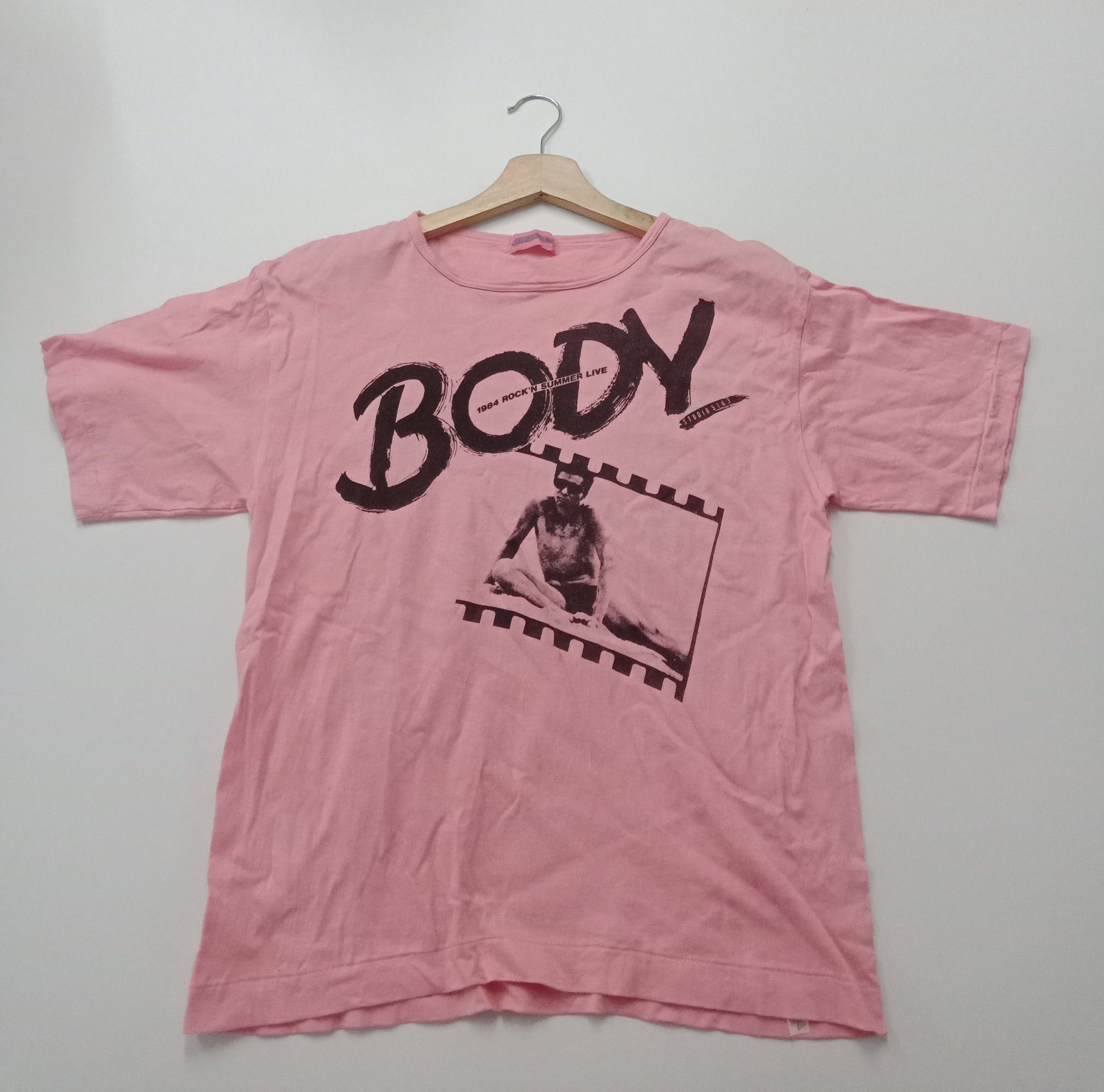 Vintage 90s Andy Lau Body Rock N Summer Live #D Size US M / EU 48-50 / 2 - 1 Thumbnail