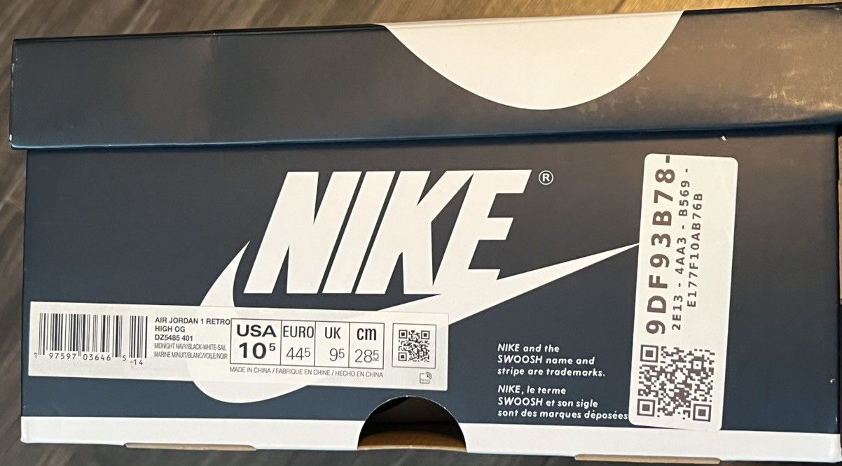 Nike Nike Air Jordan 1 Midnight Navy 10.5US Size US 10.5 / EU 43-44 - 16 Thumbnail