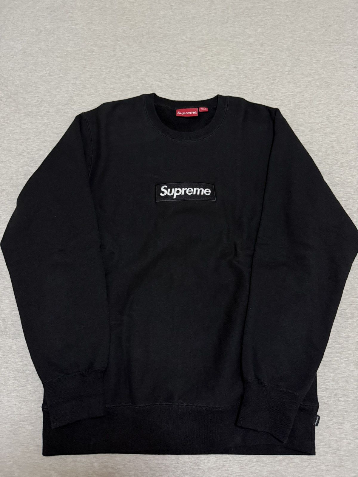 Supreme Supreme fw15 black on black box logo crewneck Size US L / EU 52-54 / 3 - 1 Thumbnail
