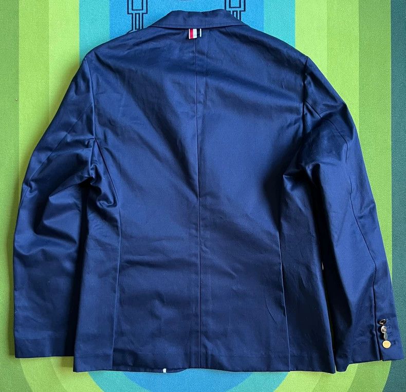 Thom Browne Thom Browne Dark blue gold buckle men's single jacket coat Size US L / EU 52-54 / 3 - 2 Thumbnail
