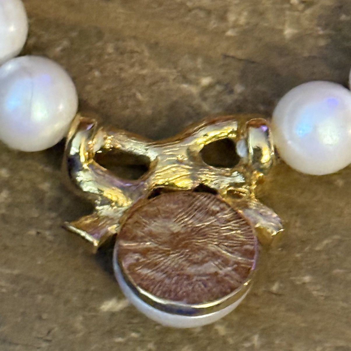 Vintage Vintage white pearl rhinestone bow pendant necklace Size ONE SIZE - 5 Thumbnail