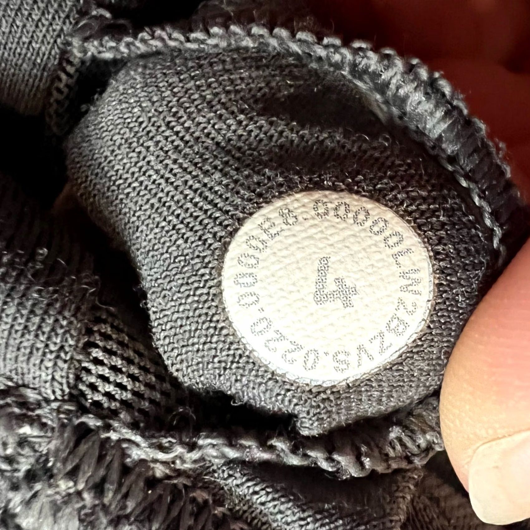 Lululemon Lululemon Sport Bra 4 Flow Y Bra Nulu Light Support A-C Cups Gray Women 32B Size ONE SIZE - 4 Thumbnail