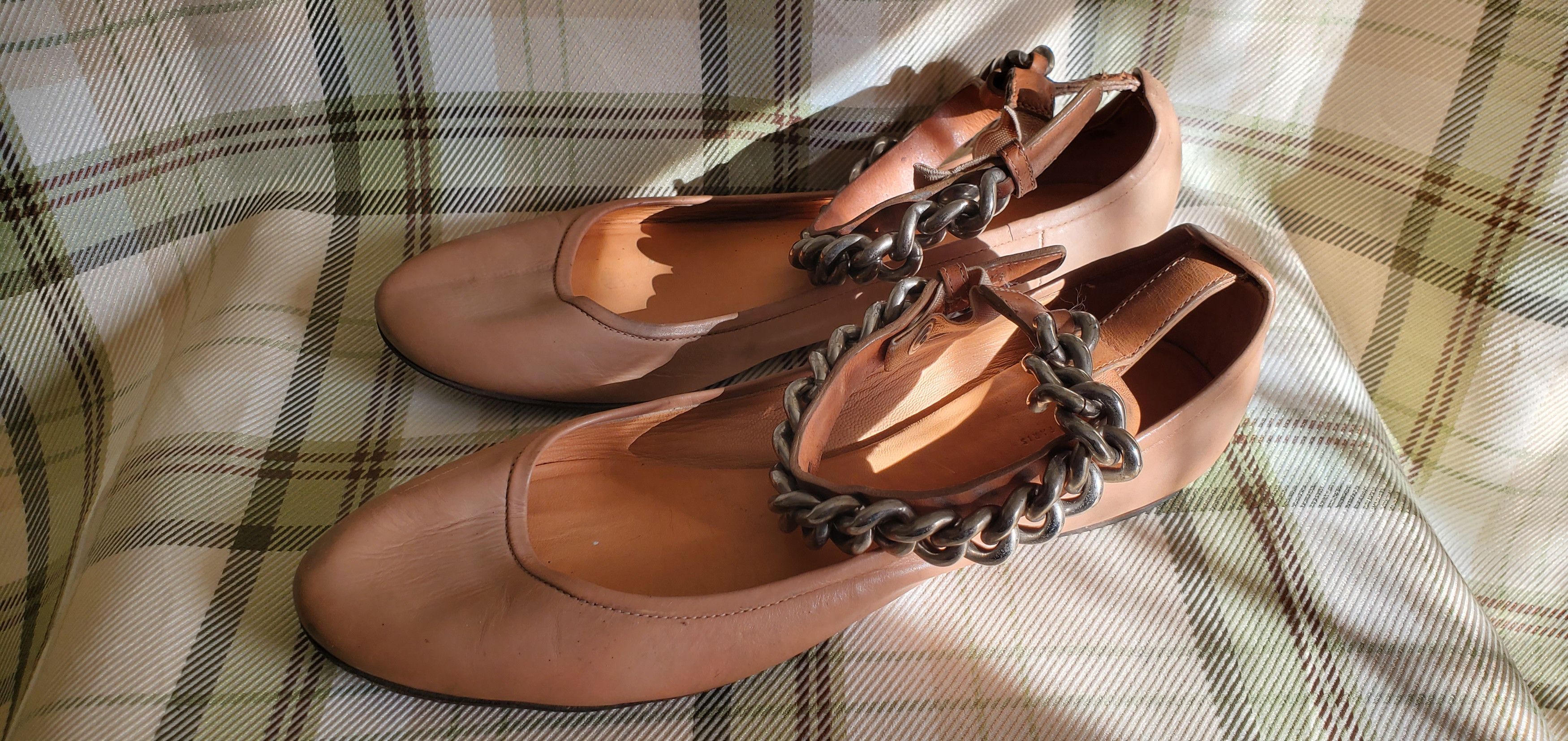 Celine Celine Brown Flat Leather Shoes Size US 8 / IT 38 - 2 Thumbnail