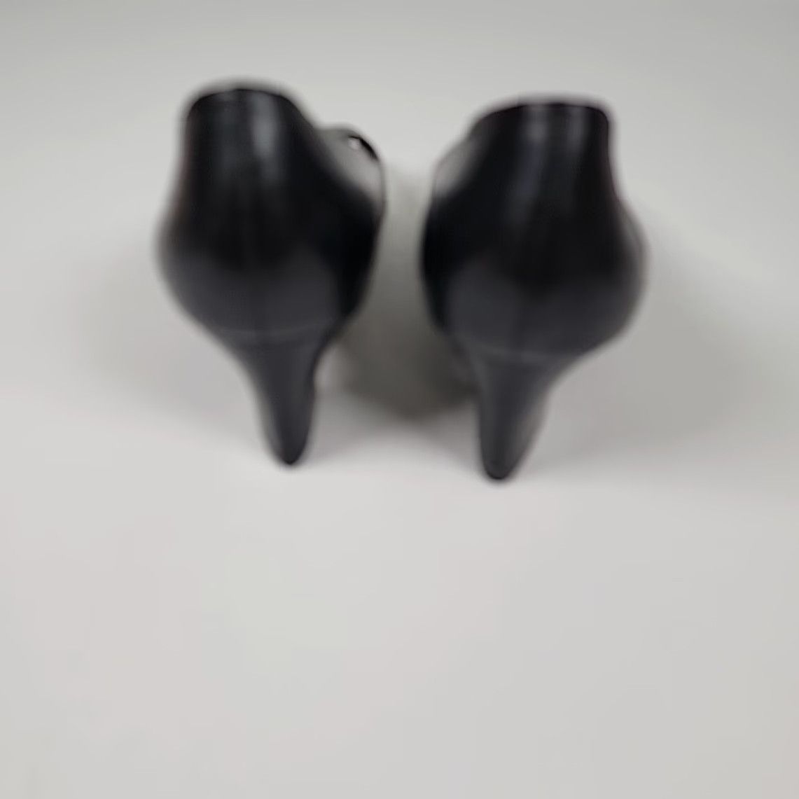 Franco Sarto Franco Sarto Women's Black Leather Heels Open Toe Slip On Block Heel Pump Size 8.5 Womens Size US 9 / IT 39 - 3 Thumbnail