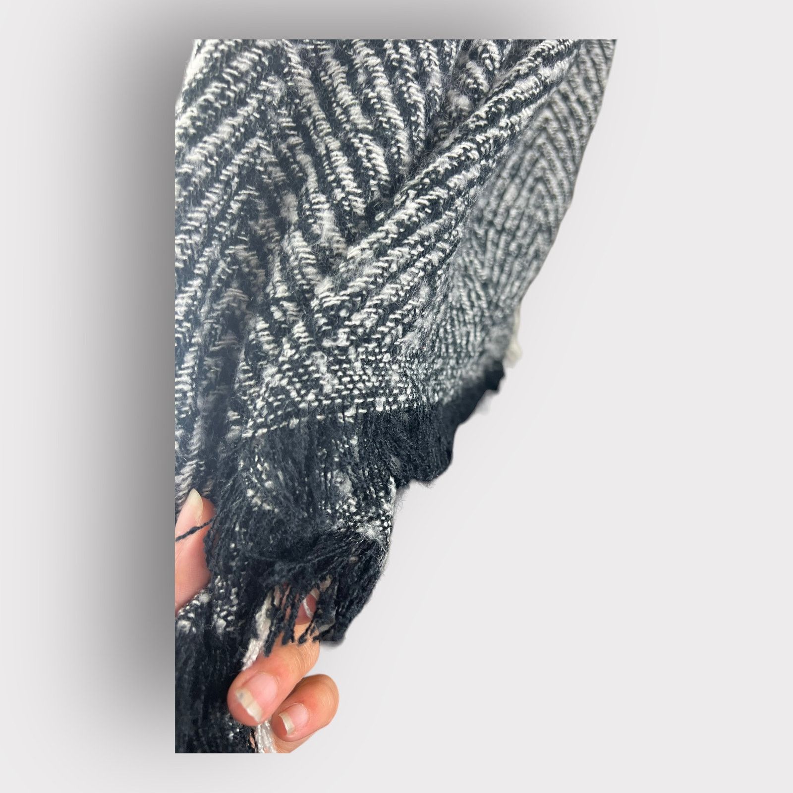 Vintage Vintage | Oversized Scarf Black and White Size ONE SIZE - 4 Thumbnail