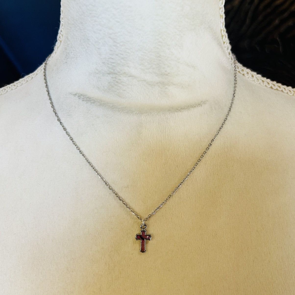 Handmade Handcrafted dyed abalone cross pendant on chain necklace Size ONE SIZE - 3 Thumbnail