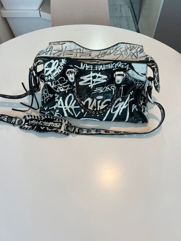 Balenciaga Balenciaga Neo City Cagole Graffiti Leather Bag Size ONE SIZE - 2 Thumbnail