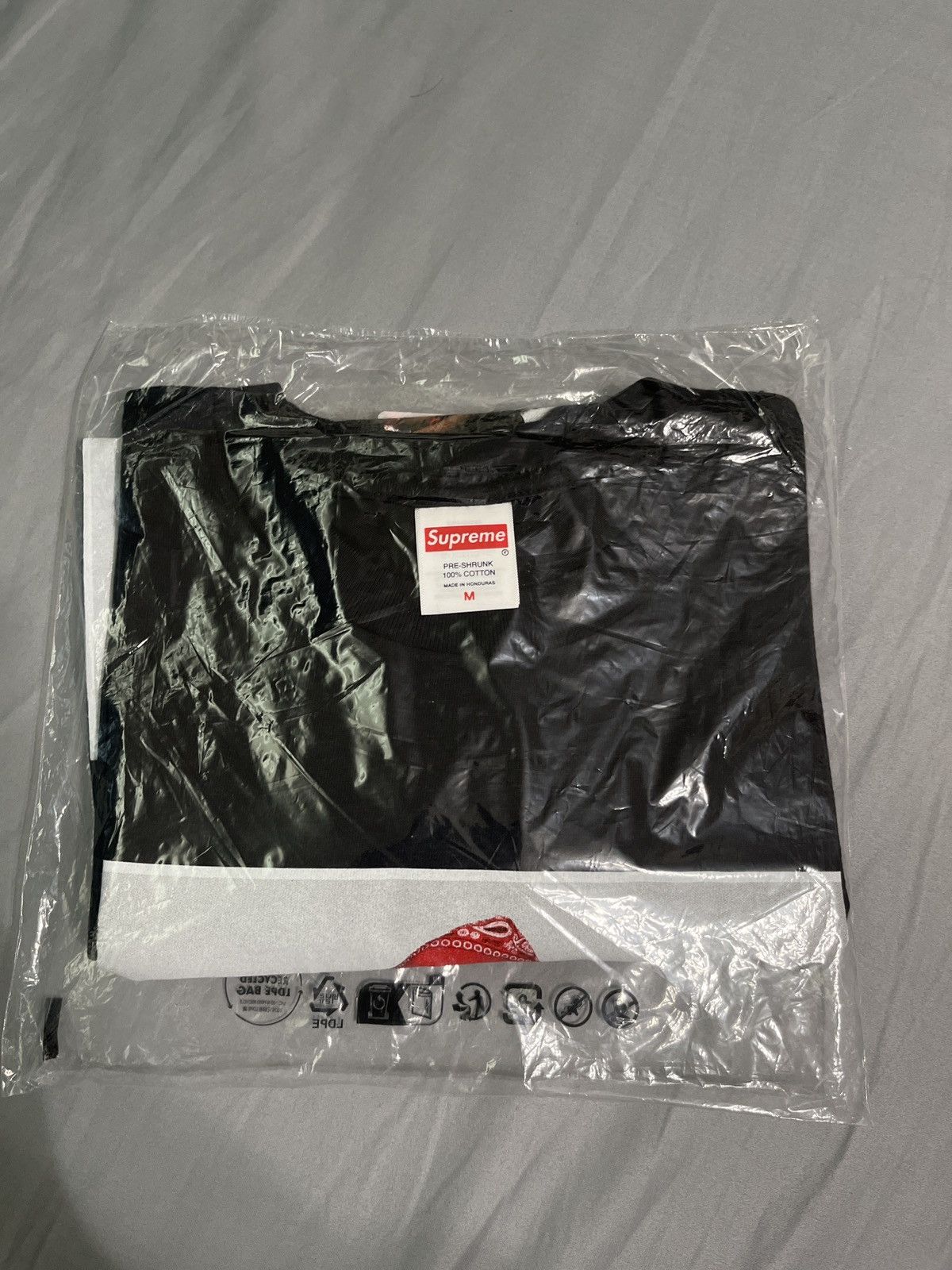 Supreme Supreme Playboi Carti Photo Tee T-Shirt Black Size Medium Size US M / EU 48-50 / 2 - 2 Thumbnail