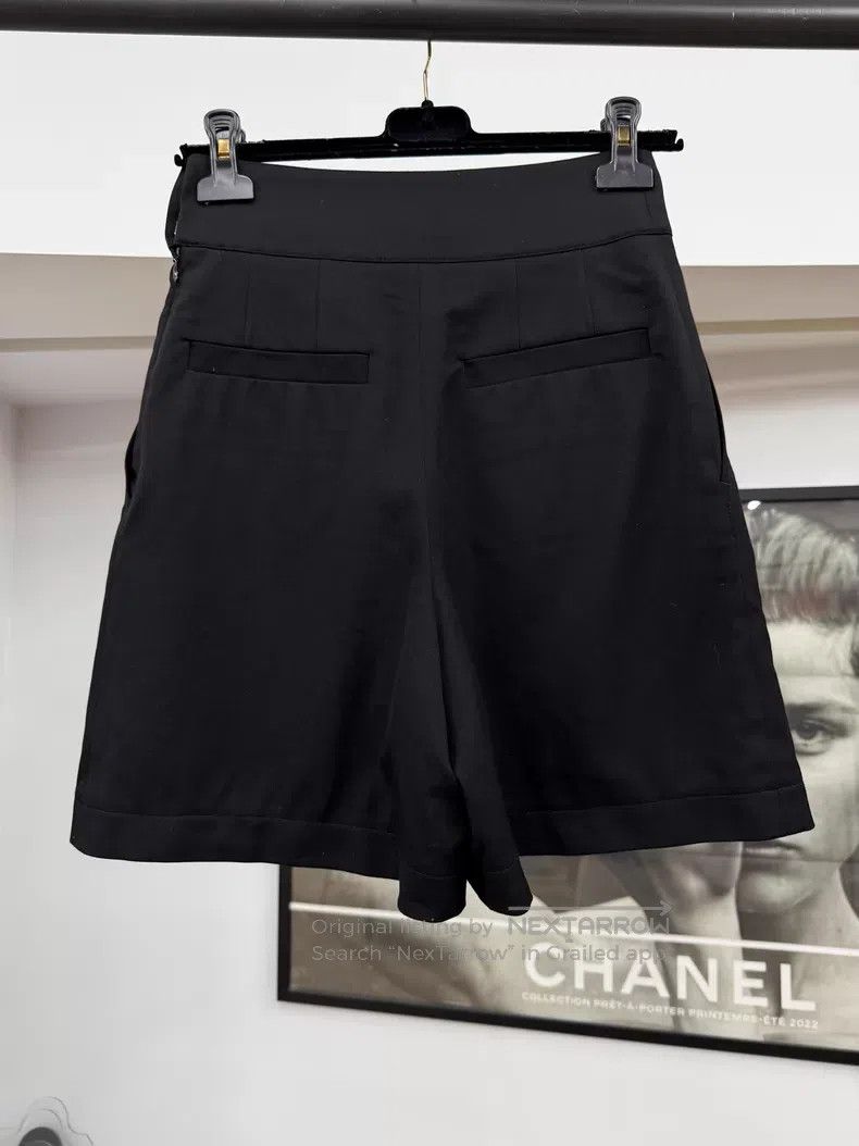 Hermes Hermes Black Studs Short Pants Size 42" / US 20 - 2 Thumbnail
