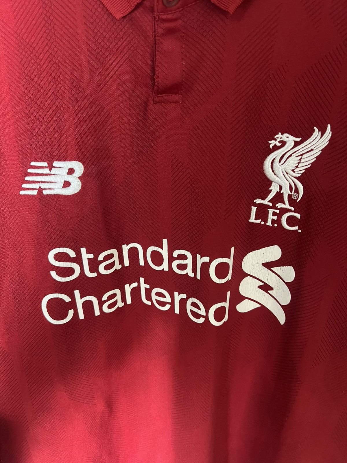 New Balance VINTAGE NEW BALANCE FC LIVERPOOL ENGLAND SOCCER JERSEY RETRO Size US L / EU 52-54 / 3 - 7 Thumbnail