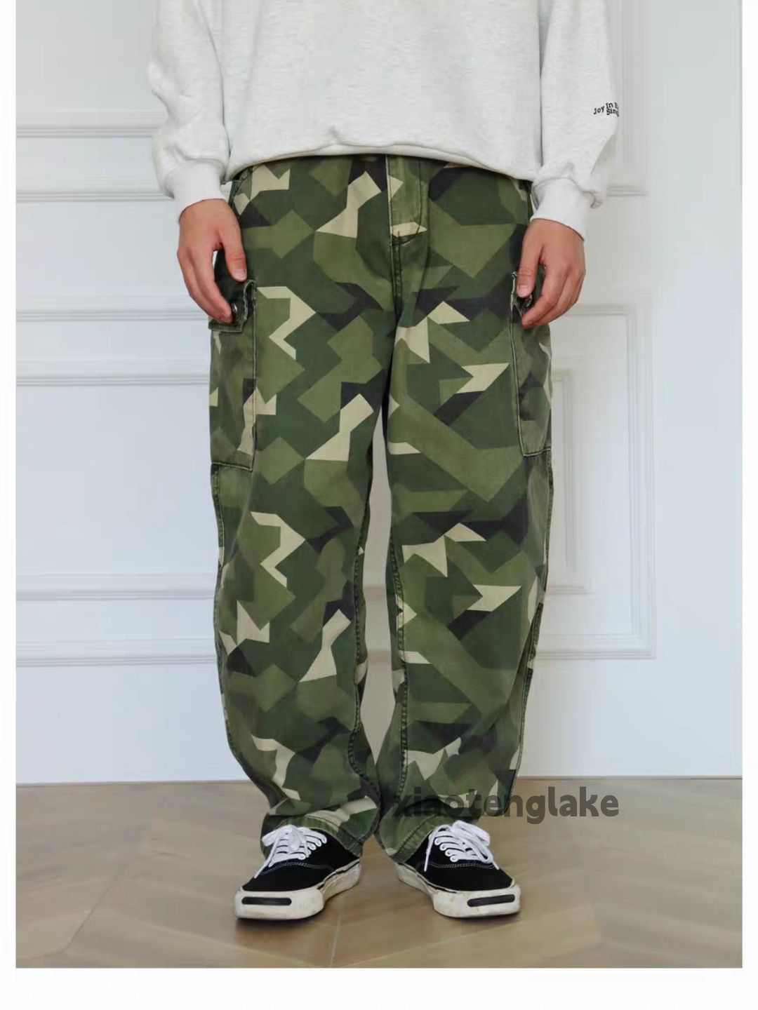 Vintage xz vintage loose baggy wide Leg flared camo pants Size US 31 - 4 Thumbnail