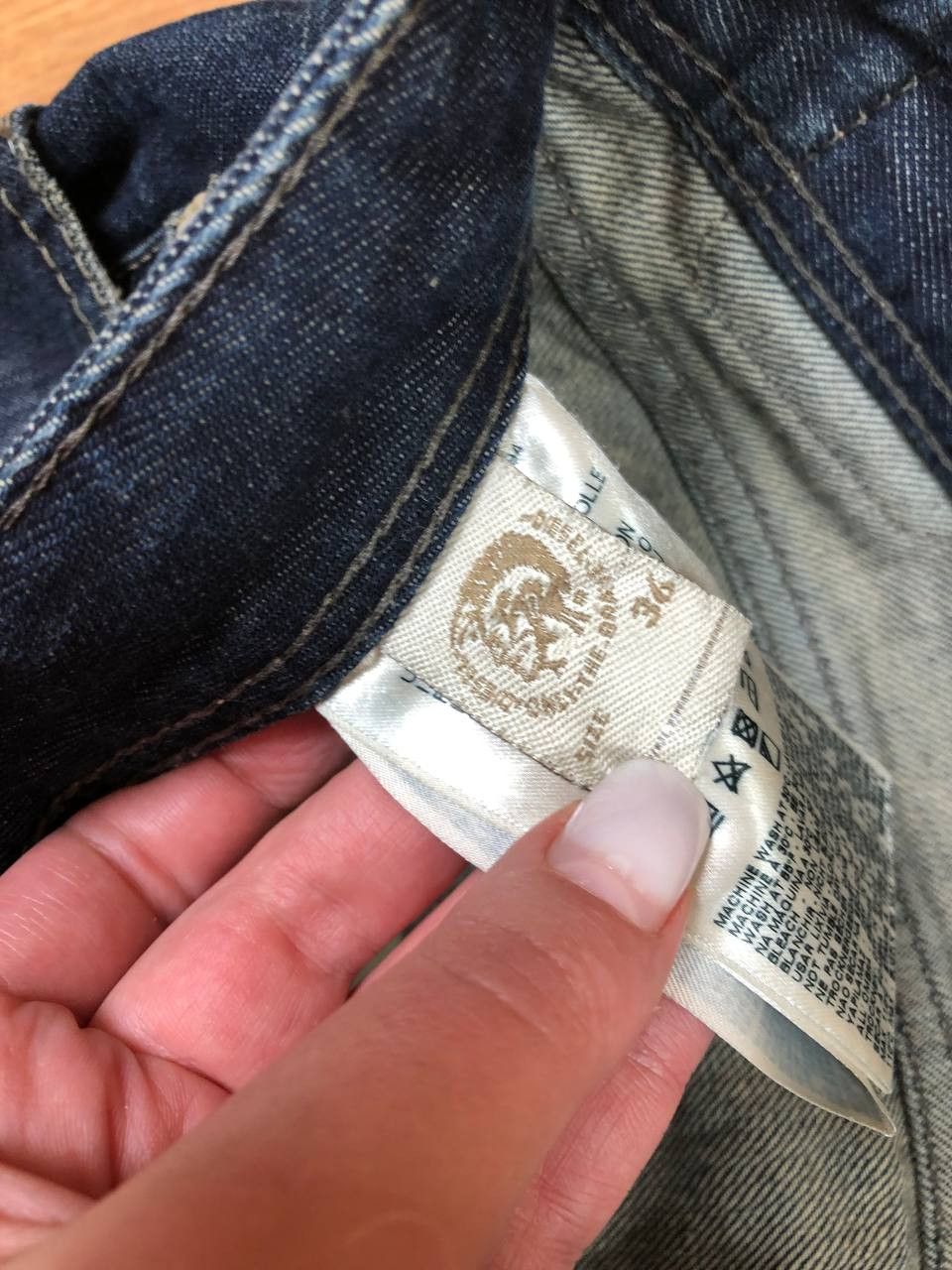 Diesel Crazy Crash Dirty Baggy Faded Jean Japan Avant Garde Style Size US 36 / EU 52 - 17 Thumbnail
