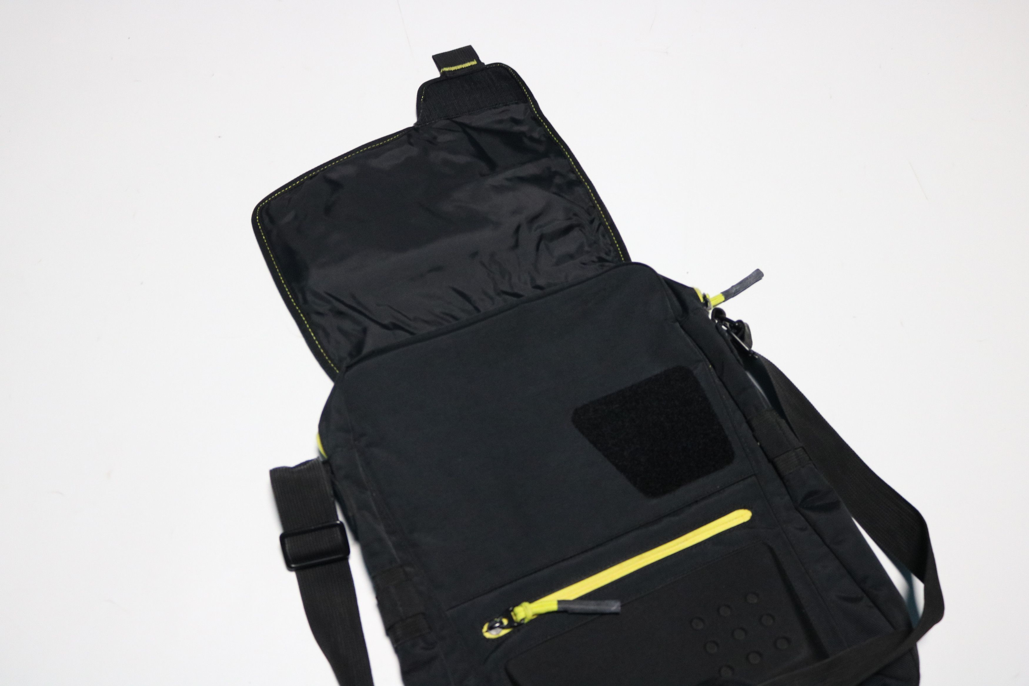 Oakley OAKLEY Laptop Crossbody Bag Size ONE SIZE - 10 Thumbnail