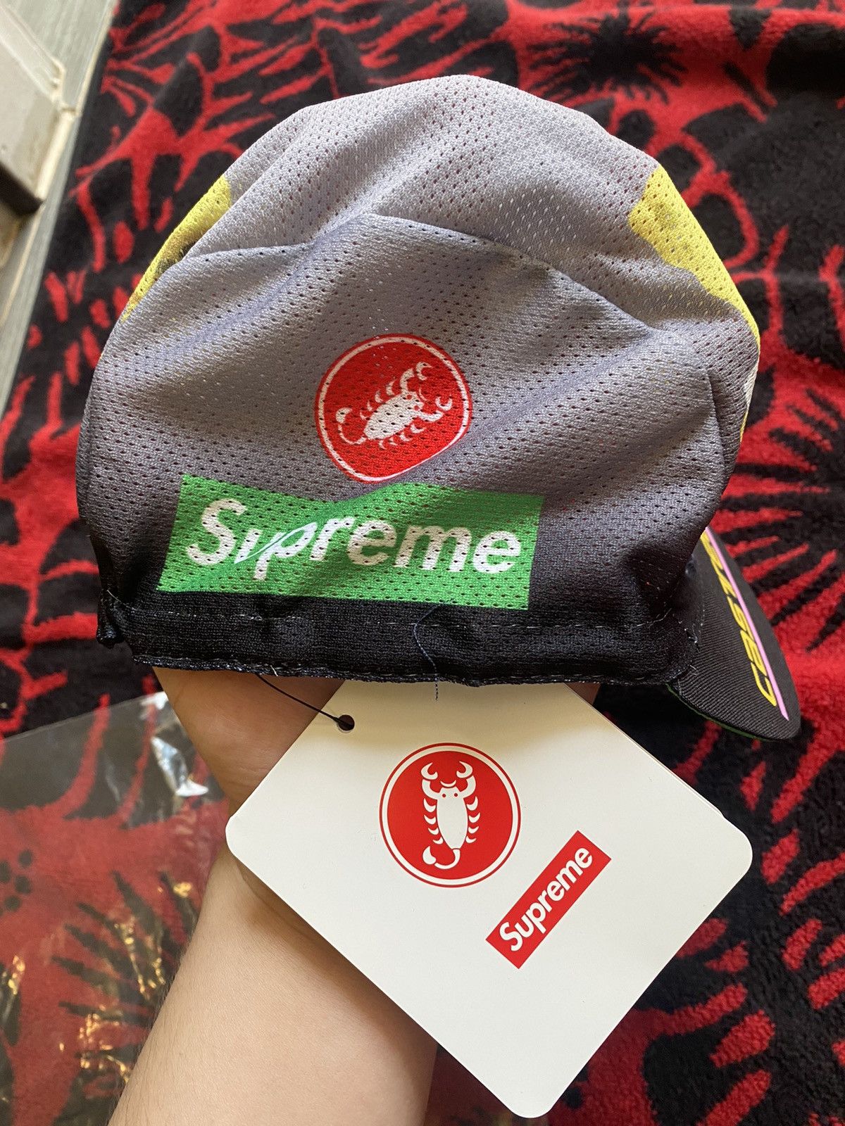 Supreme Supreme SpongeBob SquarePants Castelli Cycling Cap Size ONE SIZE - 4 Thumbnail