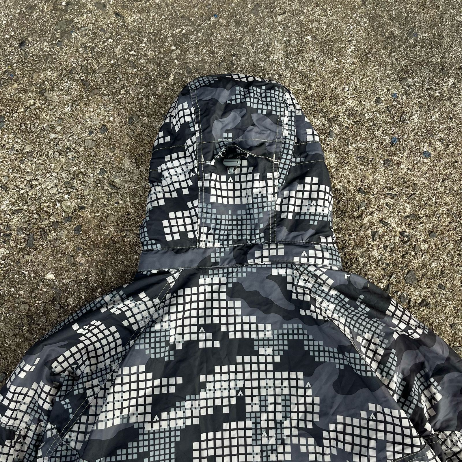 Airwalk × Vintage RARE Vintage Airwalk Puffer Camo Jacket Polar Inner Size US XL / EU 56 / 4 - 15 Thumbnail