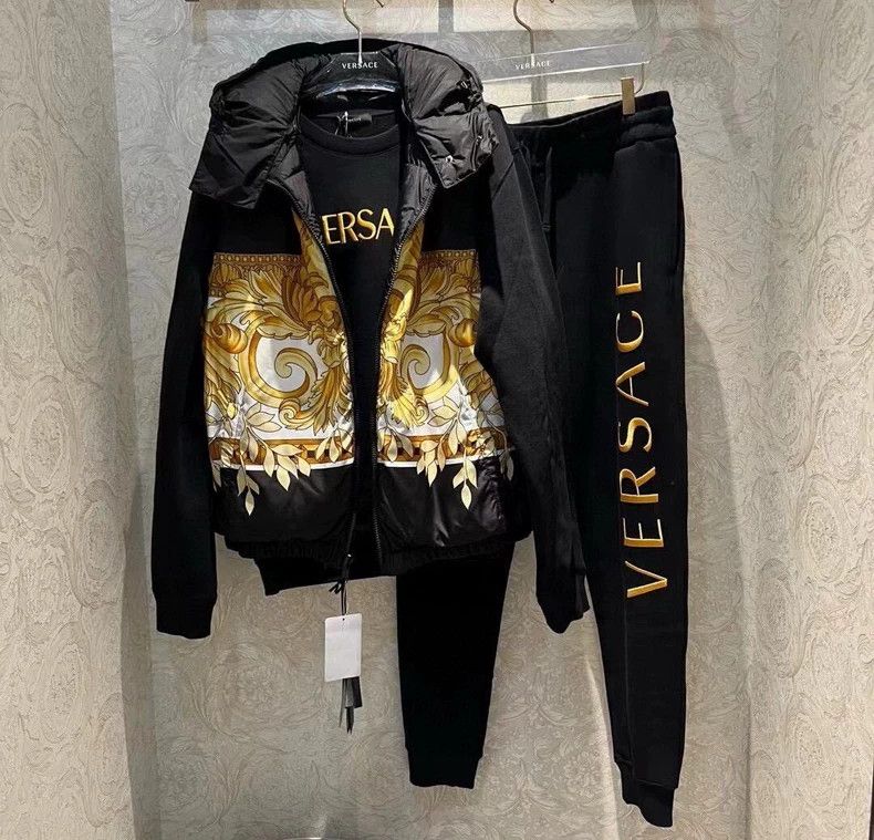 Versace Versace Yellow baroque printed padded suit Size US M / EU 48-50 / 2 - 7 Thumbnail