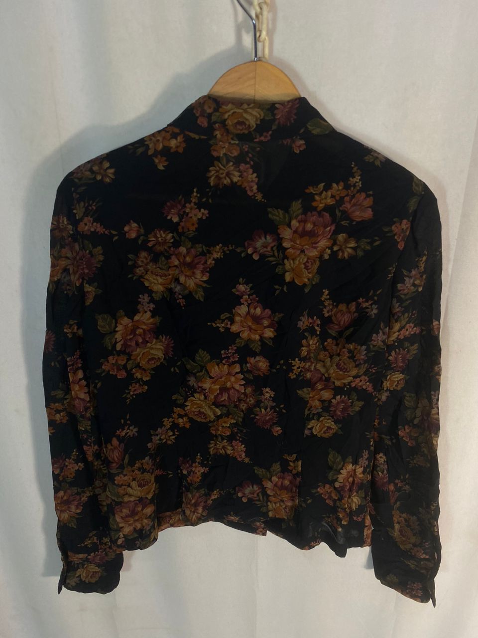 Burberry Burberry fullprint button up blouse shirt Size M / US 6-8 / IT 42-44 - 12 Thumbnail