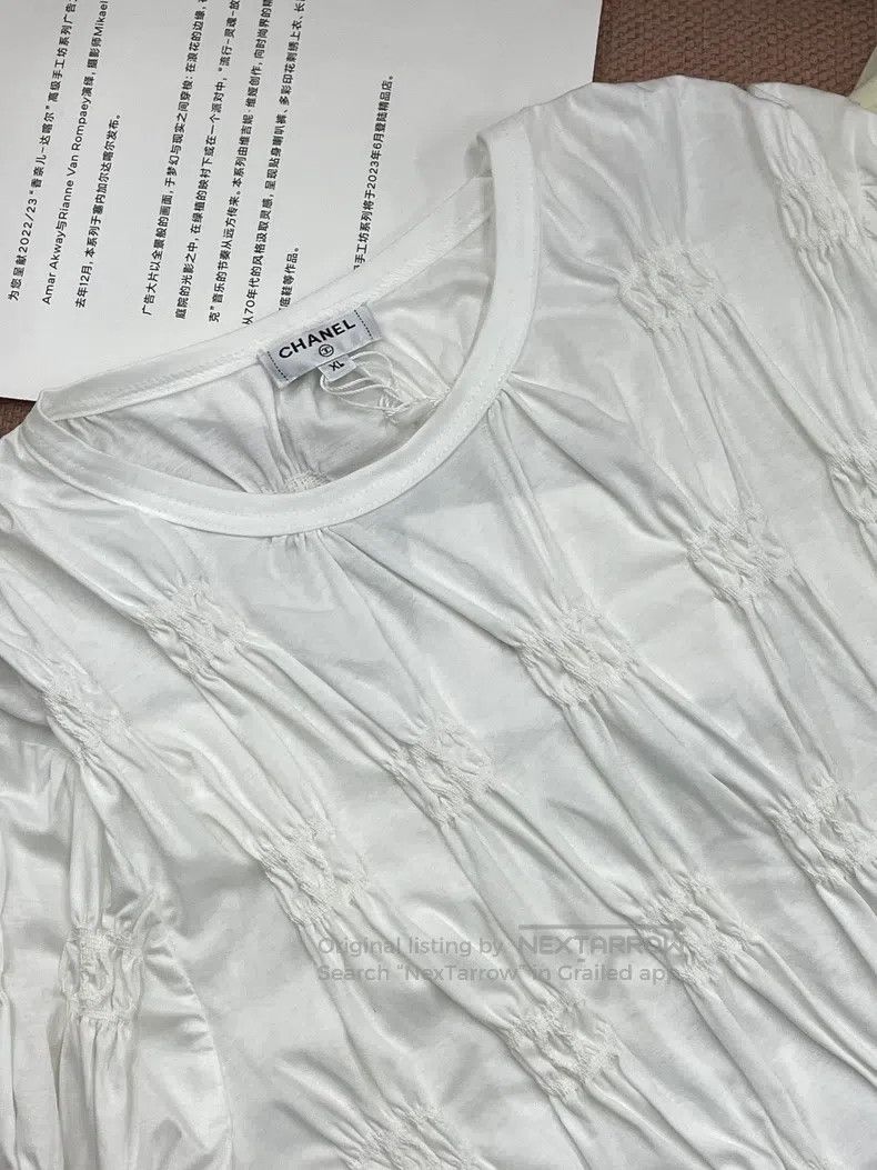 Chanel Chanel 21A white pleated logo short sleeves Size XL / US 12-14 / IT 48-50 - 2 Thumbnail