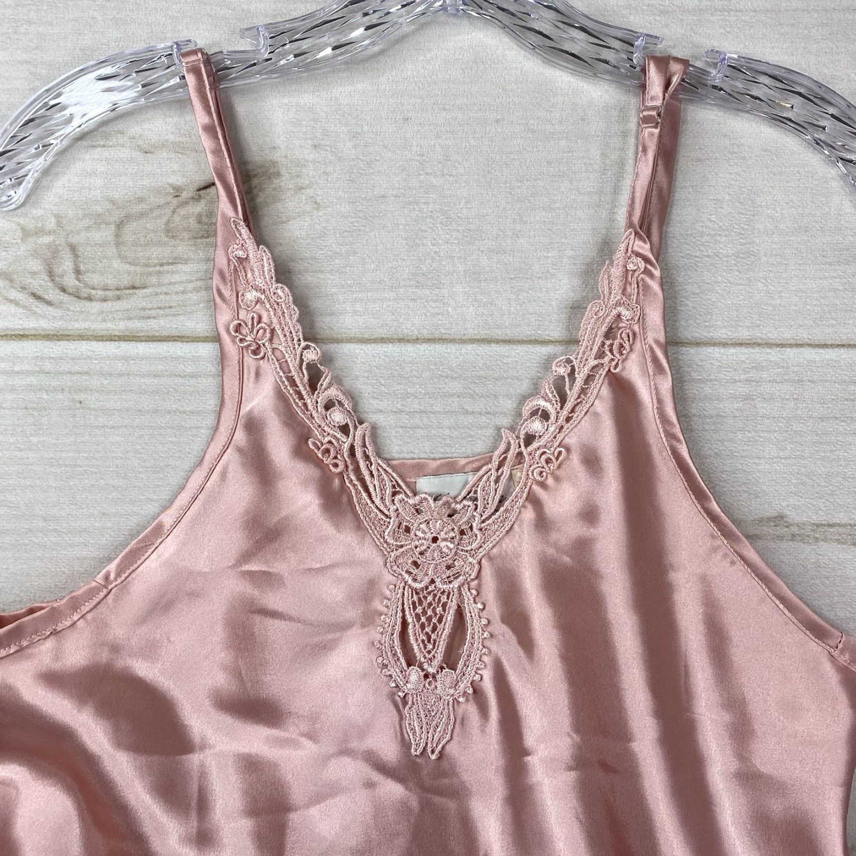 Vintage VTG Kathryn Camisole Pink Satin Crochet Trim Lingerie Adjustable V Neck M Womens Shirt Size ONE SIZE - 2 Thumbnail