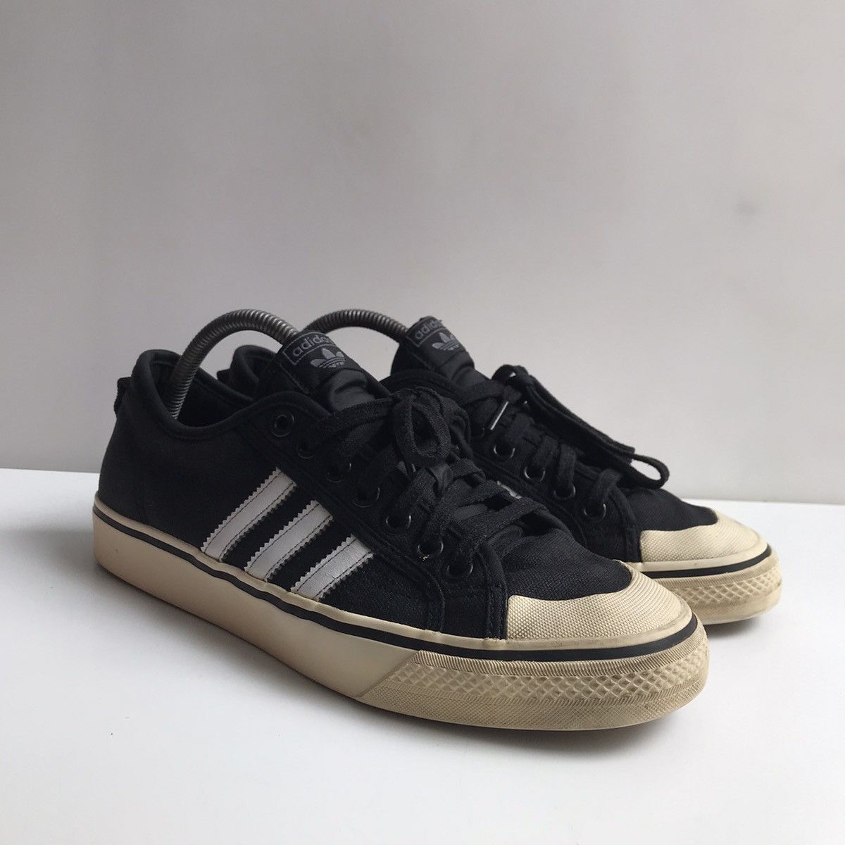 Adidas Adidas Originals Nizza skateboard sneakers shoes black canv Size US 10 / EU 43 - 3 Thumbnail