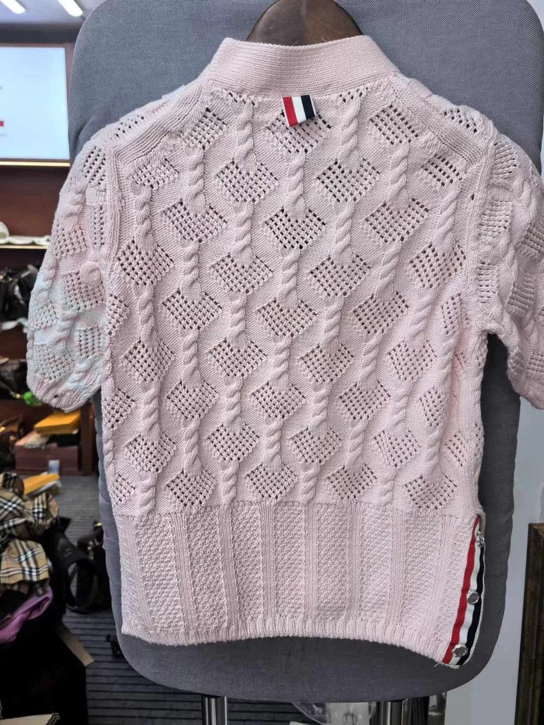 Thom Browne Thom Browne Pink short-sleeve knit Size XS / US 0-2 / IT 36-38 - 1 Thumbnail