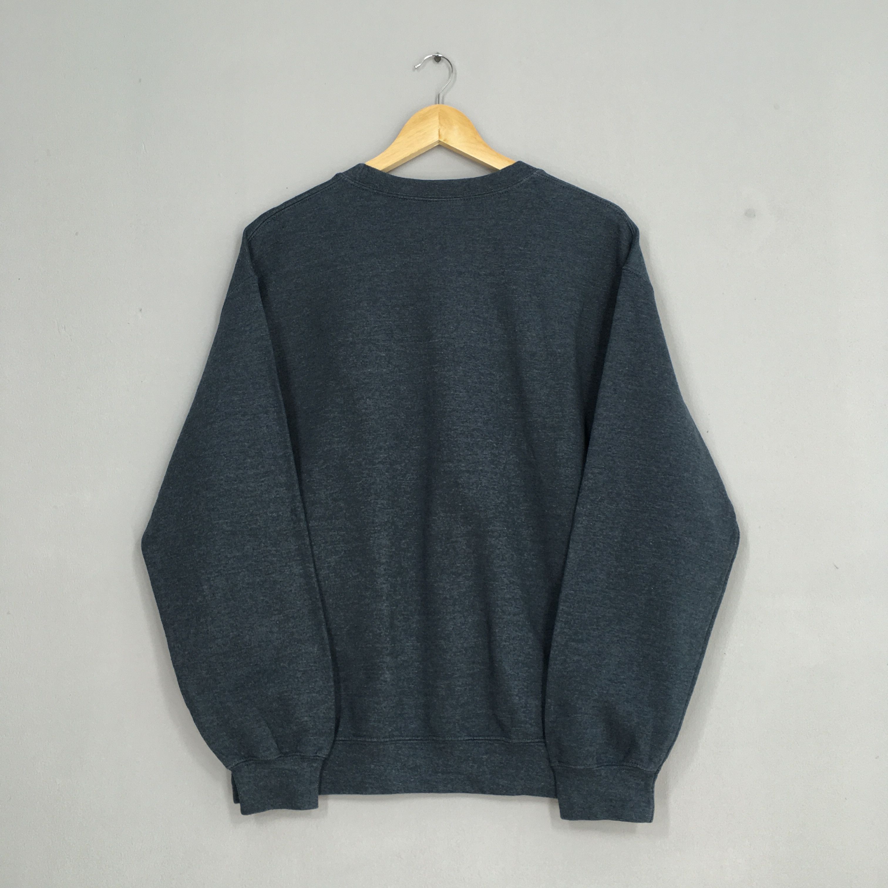 Gildan Vintage Y2K Paris France Gray Sweatshirts Medium Size US M / EU 48-50 / 2 - 9 Thumbnail