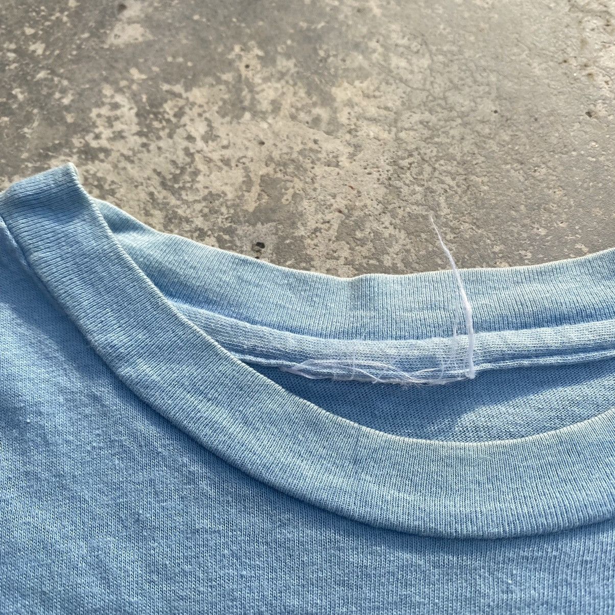DKNY × Vintage 90s Boxy Spell Out tee C024 Size US L / EU 52-54 / 3 - 3 Thumbnail