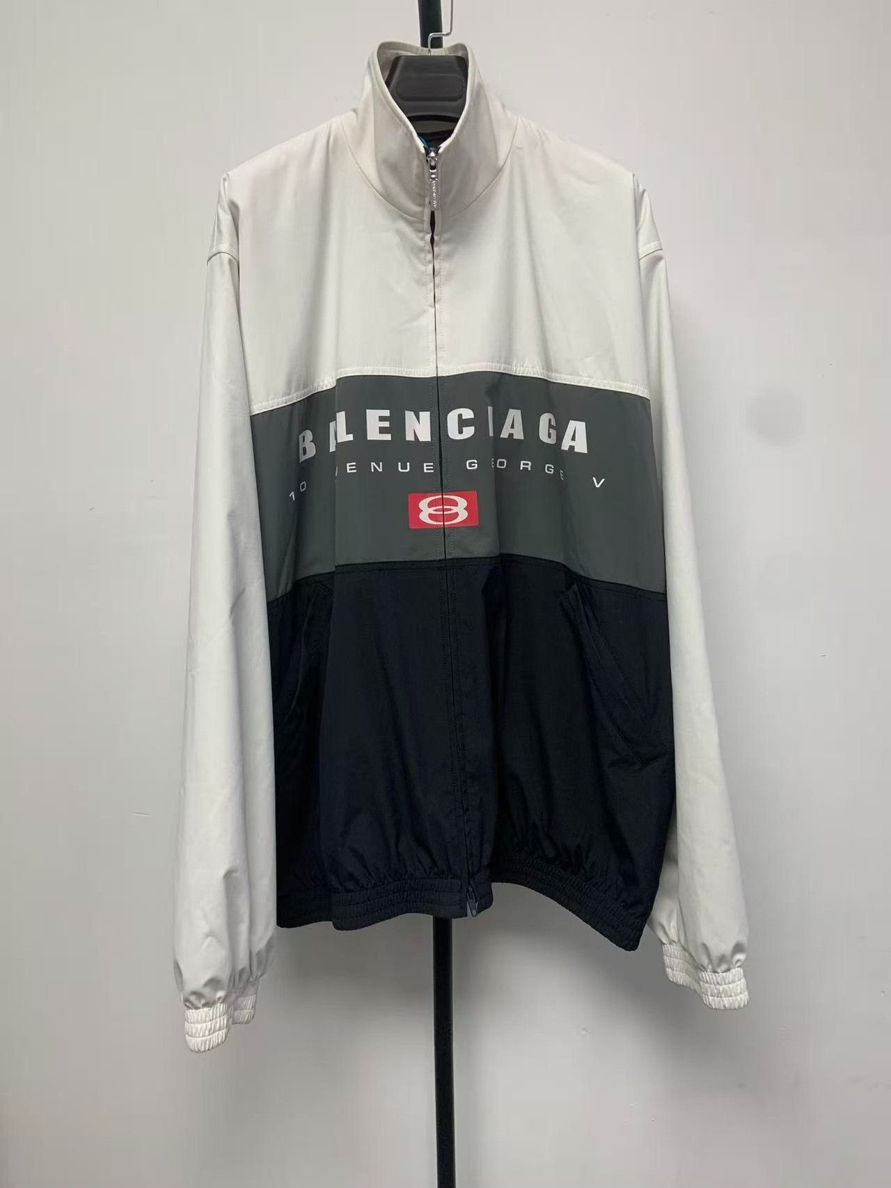 Balenciaga Balenciaga Color-Blocked Turtleneck Jacket Size US S / EU 44-46 / 1 - 1 Thumbnail