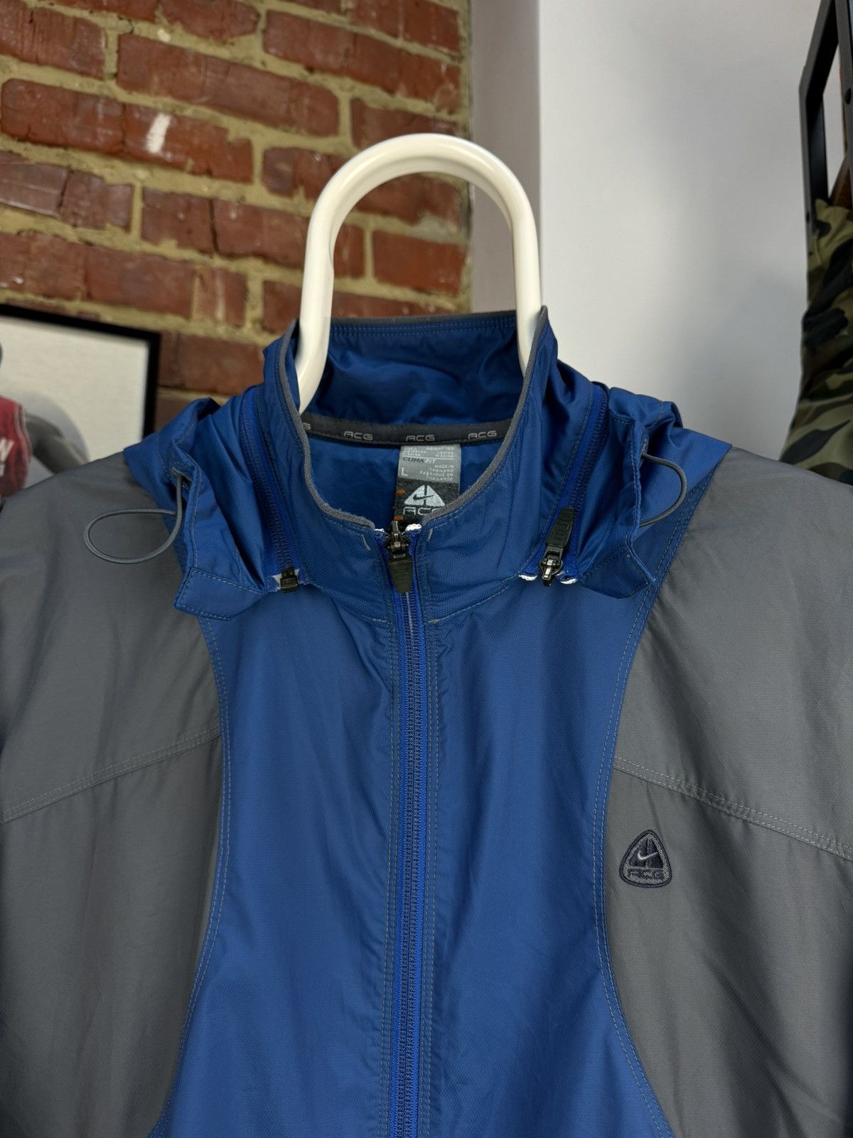 Nike ACG × Vintage NIKE ACG Vintage Windbreaker Light Jacket Packable Size US L / EU 52-54 / 3 - 15 Thumbnail