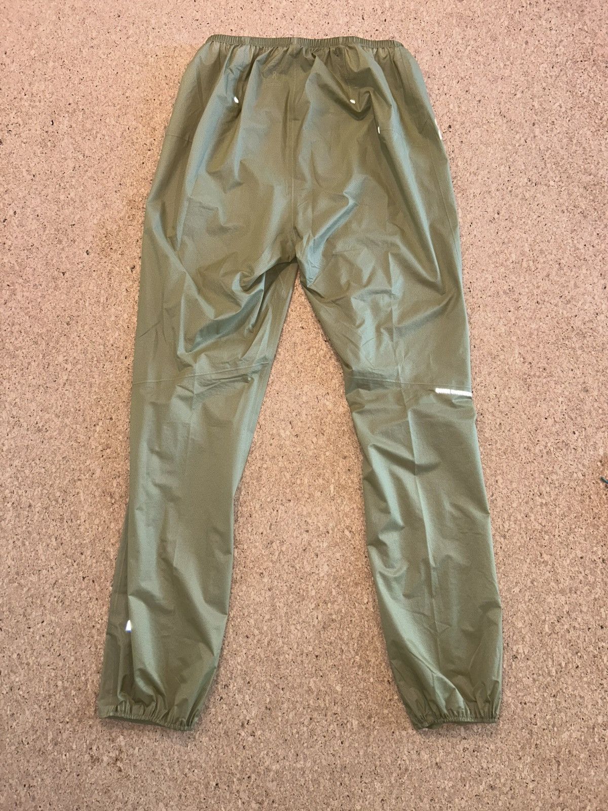 On On Running Ultra Rain Pants - Size Large Size US 33 - 3 Thumbnail