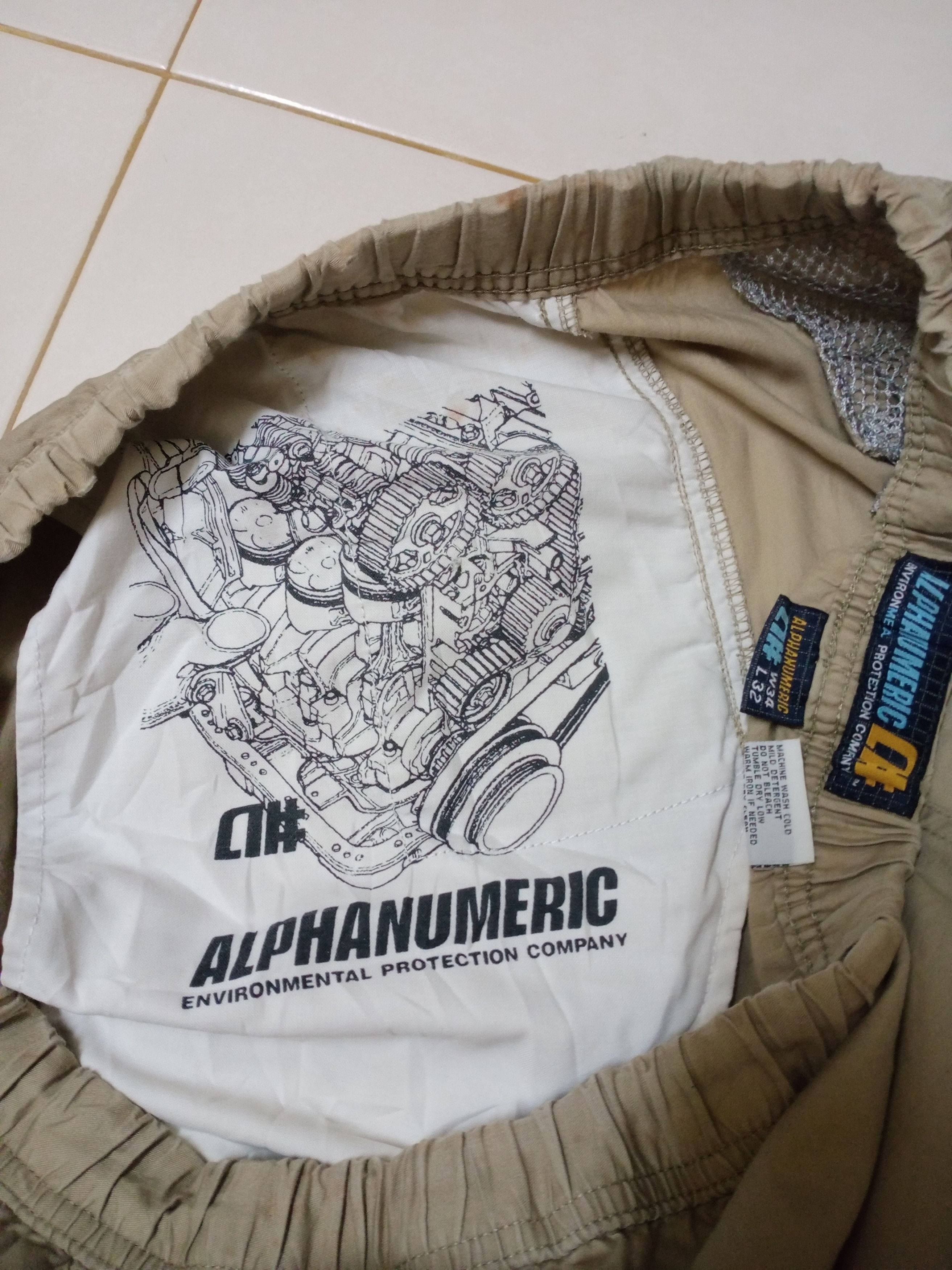 Alphanumeric Vintage Alphanumeric Clothing 2in1 Cargo Pants Size US 39 - 15 Thumbnail