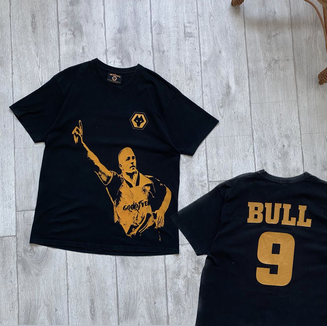 Rap Tees ⚽️ Vintage 90s Wolverhampton Heavy tee Wolves Football Drill Size US L / EU 52-54 / 3 - 1 Thumbnail