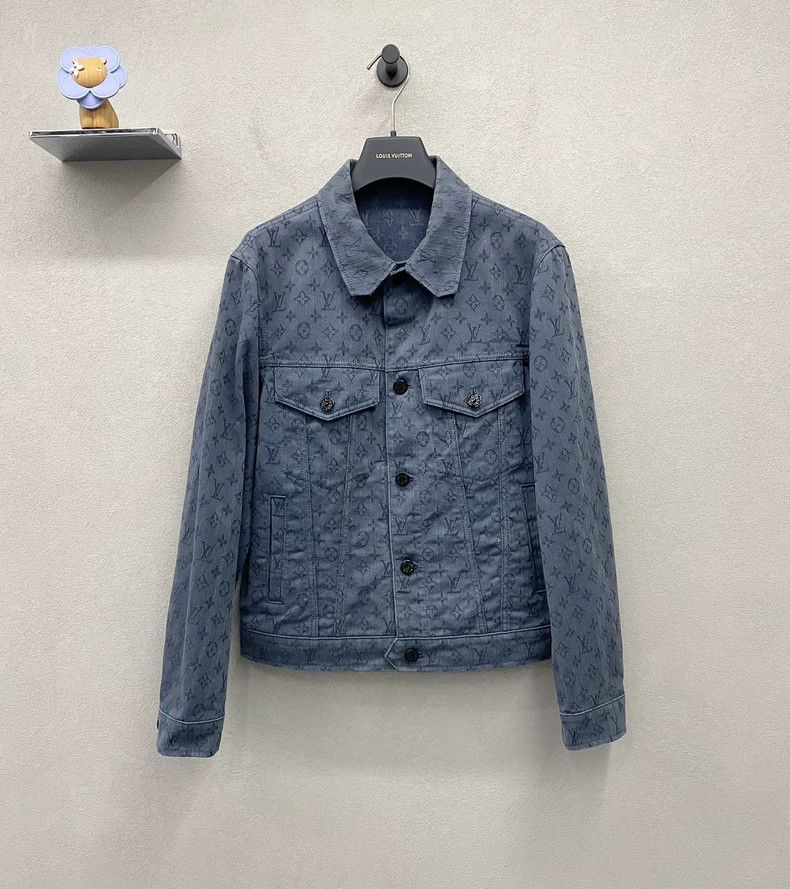 Louis Vuitton Blue Denim Jacket with LV Logo - dmc Size US L / EU 52-54 / 3 - 1 Thumbnail