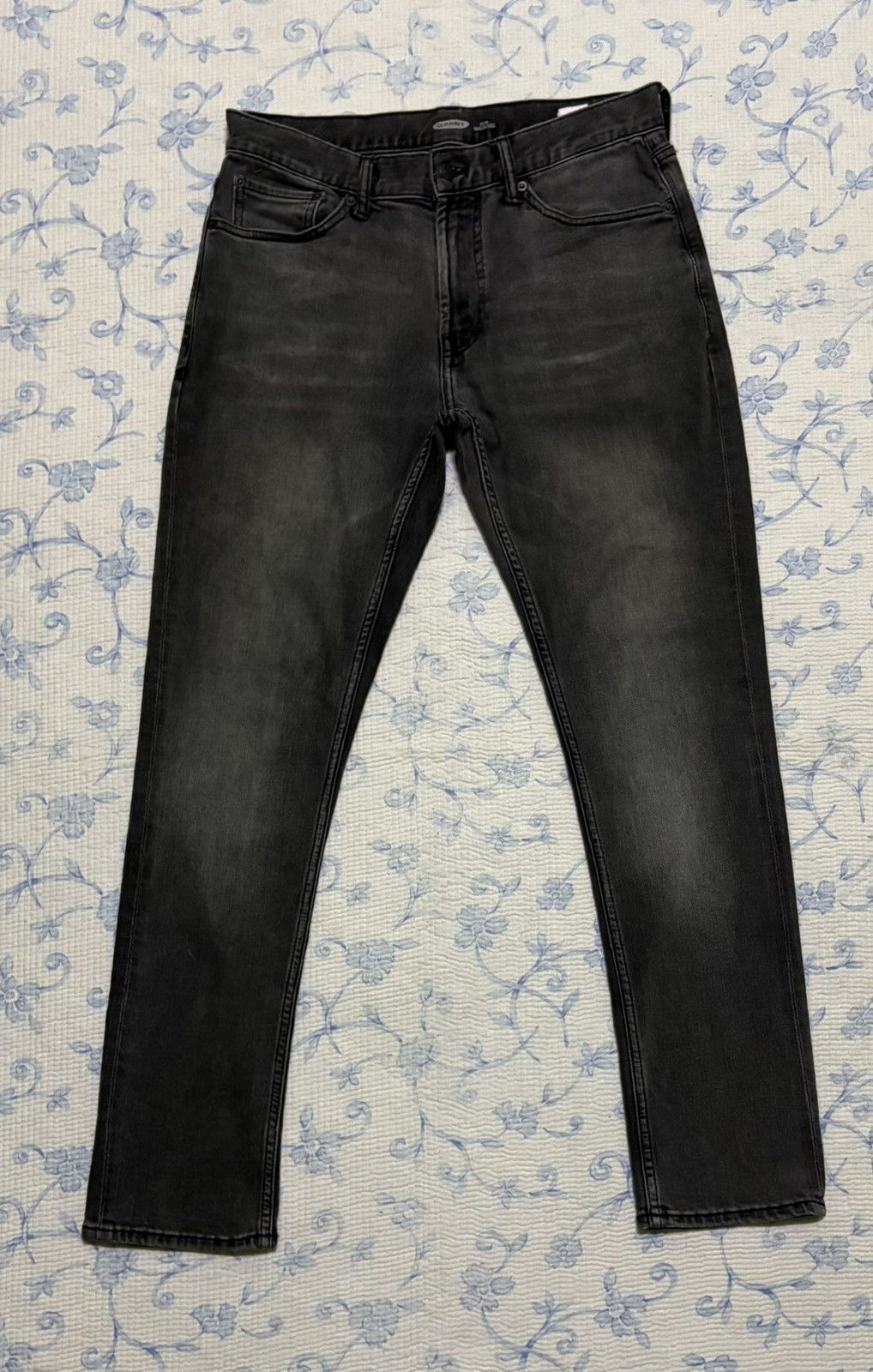 Old Navy Old Navy Streetwear Skinny Slim Fit Denim Size US 33 - 1 Thumbnail
