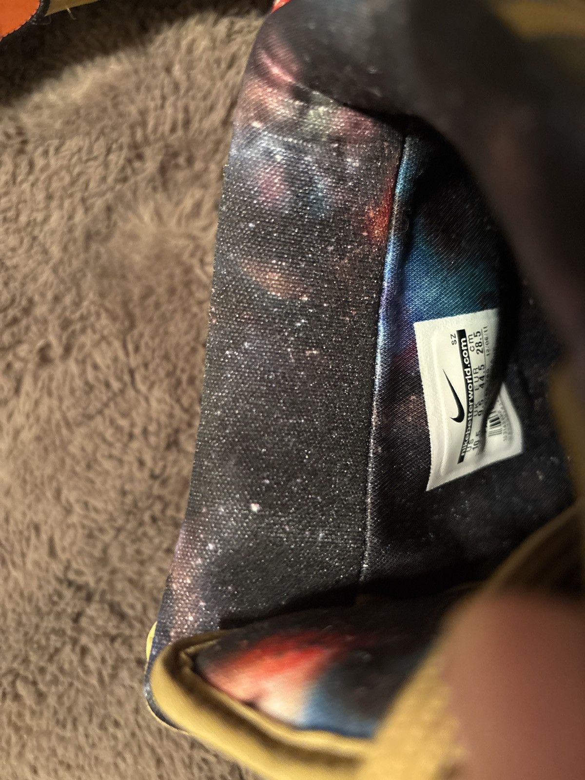 Nike NASA hi top dunks Size US 10.5 / EU 43-44 - 6 Thumbnail