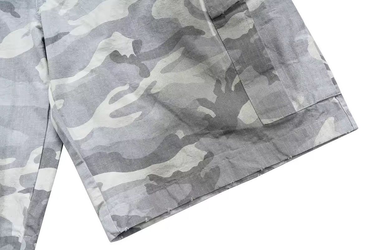 Designer Camouflage Vintage Retro Style Loose Oversized Shorts Size US 32 / EU 48 - 8 Thumbnail