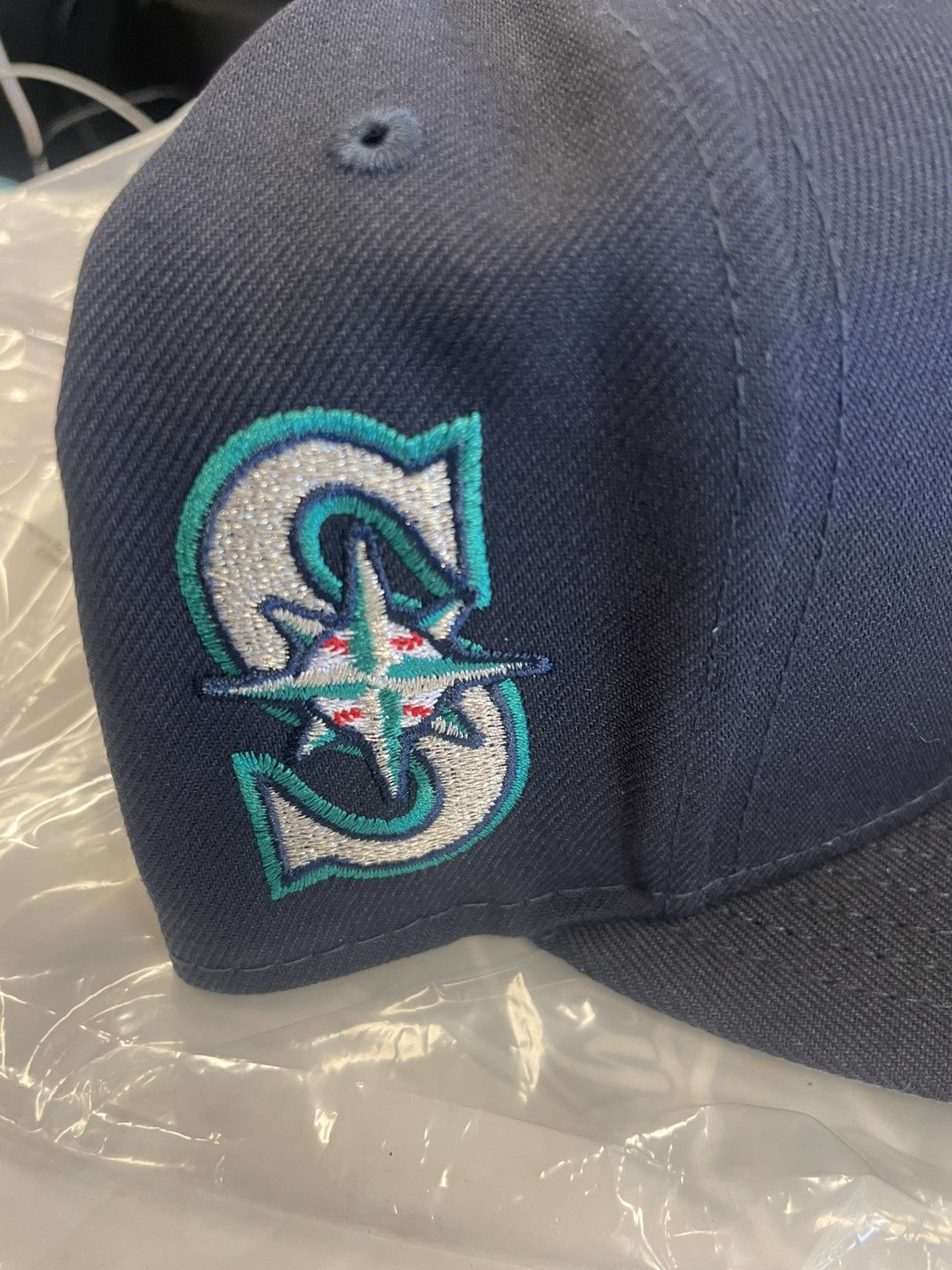 MLB × New Era × Supreme Supreme MLB Mariners Fitted Size ONE SIZE - 2 Thumbnail