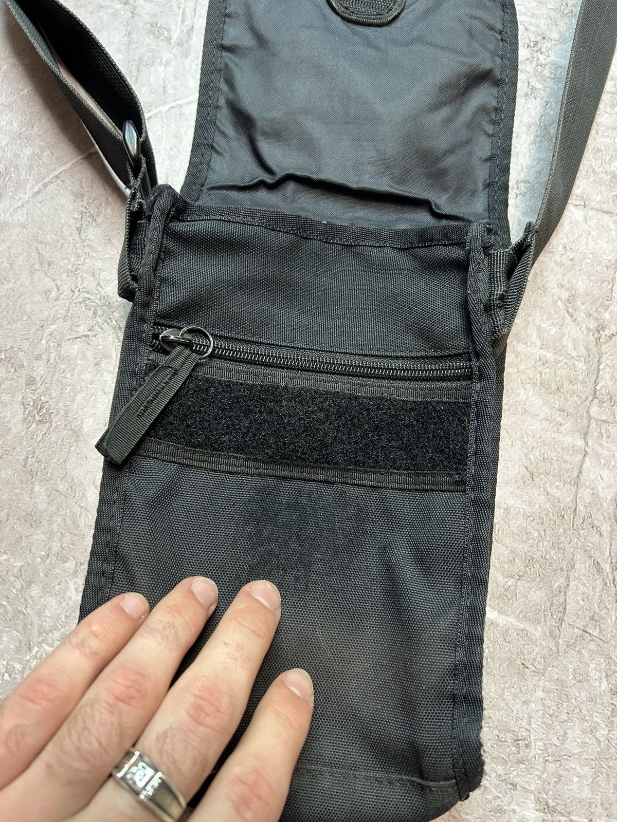 Nike × Vintage Vintage Nike Shoulder Bag Crossbody Messenger Size ONE SIZE - 7 Thumbnail