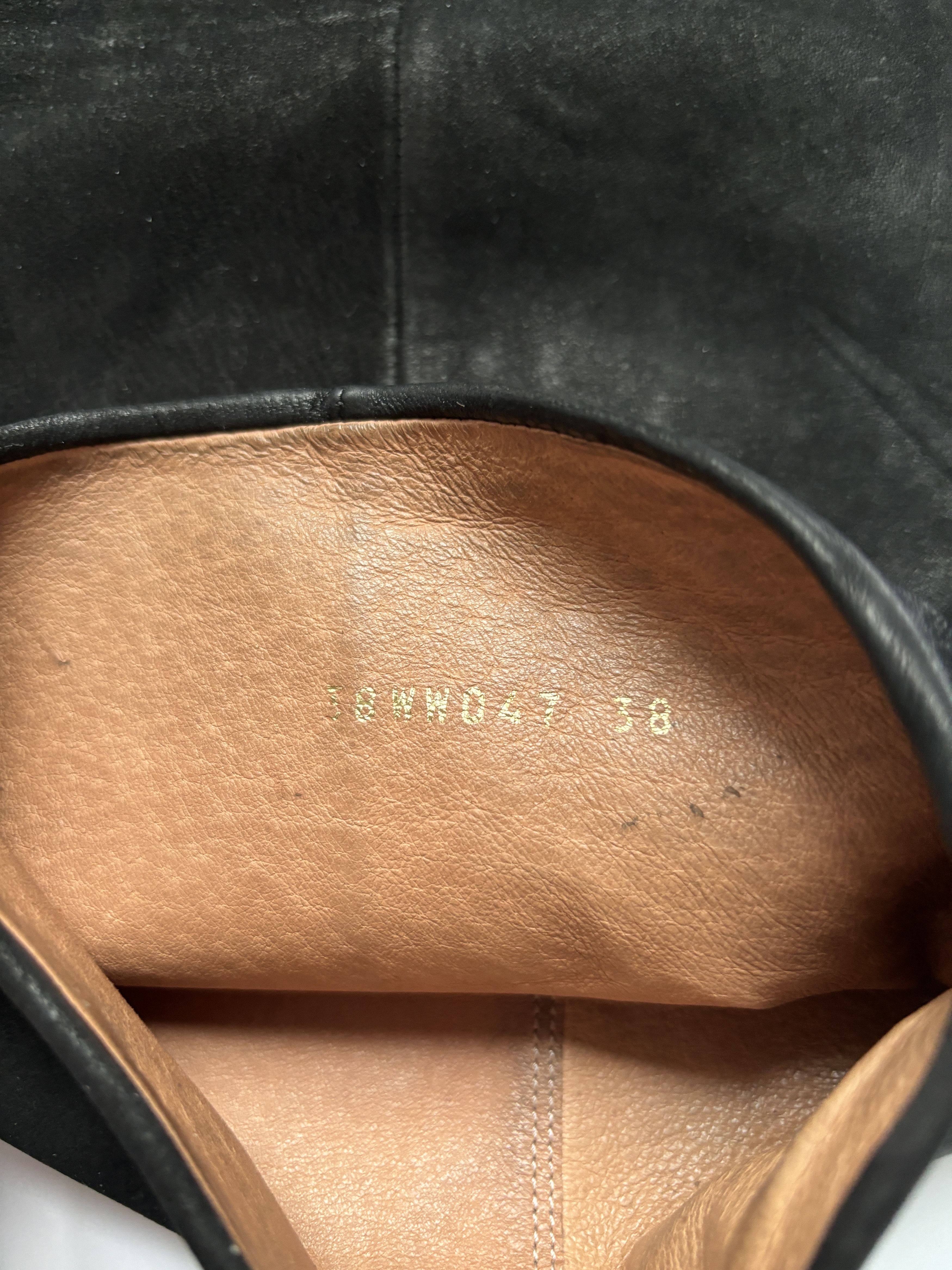 Maison Margiela ⚡️QUICK SALE⚡️Maison Margiela High Leather/Suede Black Boots Size US 8 / IT 38 - 11 Thumbnail