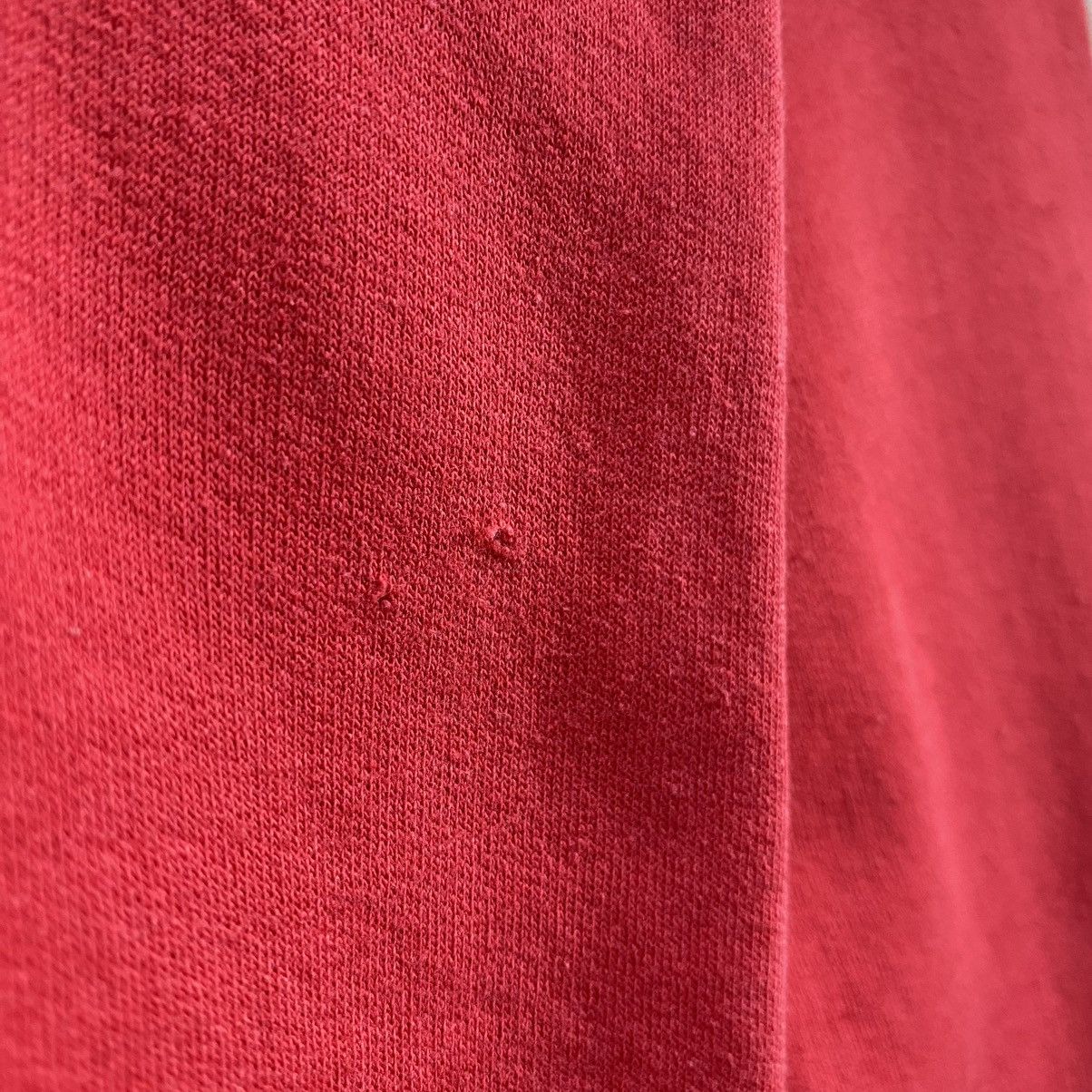 Other Vintage Motel 6 Sweatshirt Red Small Logo Cracked Print Size US M / EU 48-50 / 2 - 9 Thumbnail