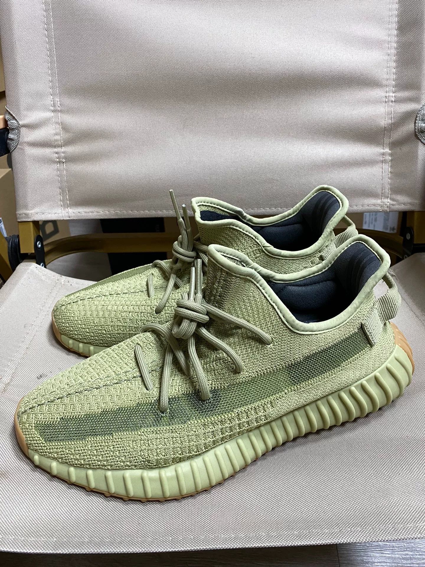 Adidas Adidas YEEZY350 Green Lowtop Sneakers 43 Men Size US 10 / EU 43 - 1 Thumbnail