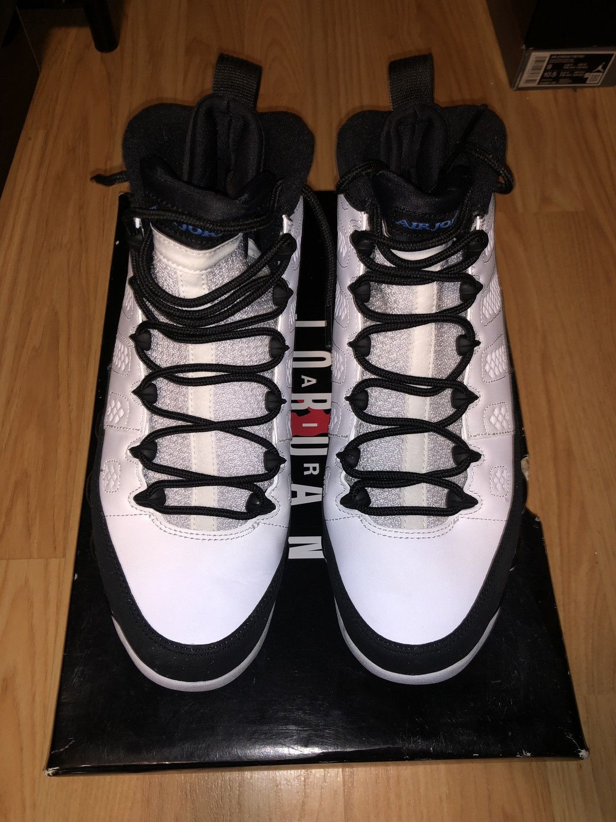 Nike Air Jordan 9 Retro University Blue - Size 9 Size US 9 / EU 42 - 1 Thumbnail