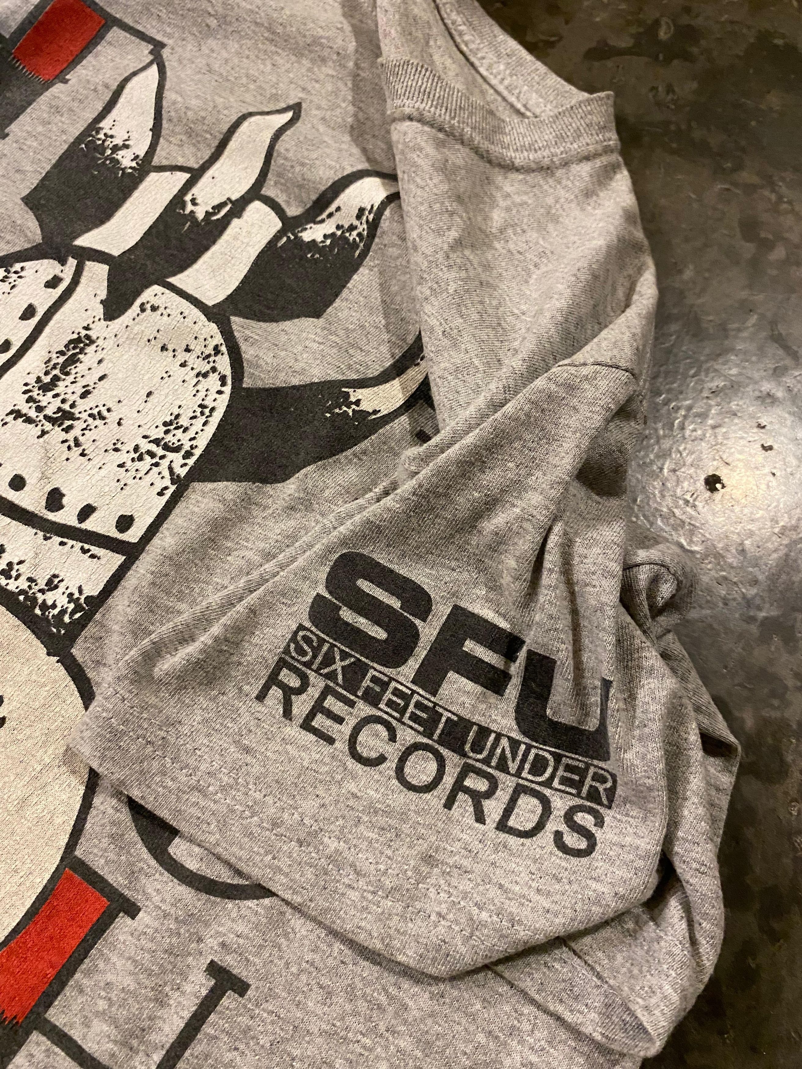 Band Tees ❌SOLDUUT❌Title Fight six feet under records band shirt rare Size US S / EU 44-46 / 1 - 5 Thumbnail