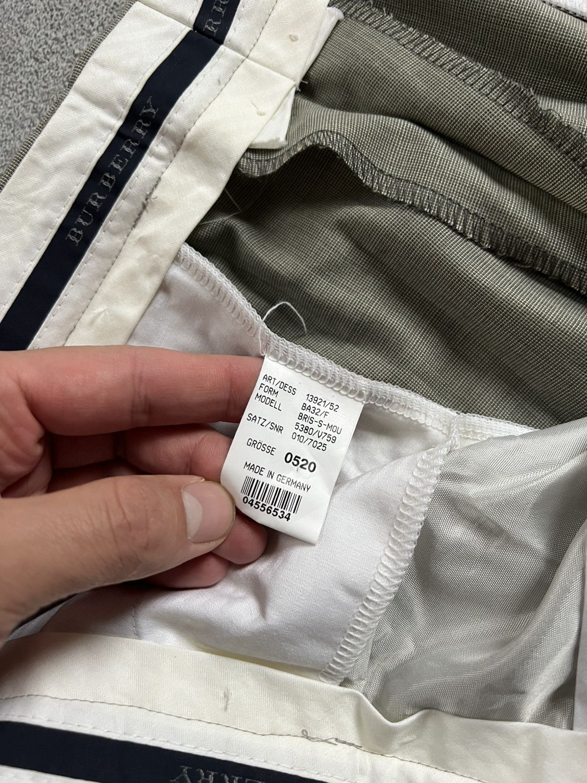 Burberry Vintage Burberry London 2 Two Piece Suit EU 52 Blazer Pants Size 52S - 19 Thumbnail
