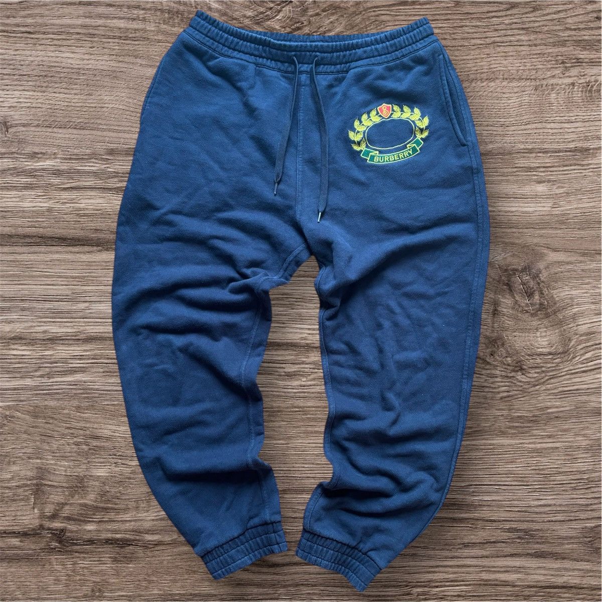 Burberry Burberry Crest Embroidered Navy Sweatpants Size M Size US 30 / EU 46 - 1 Thumbnail