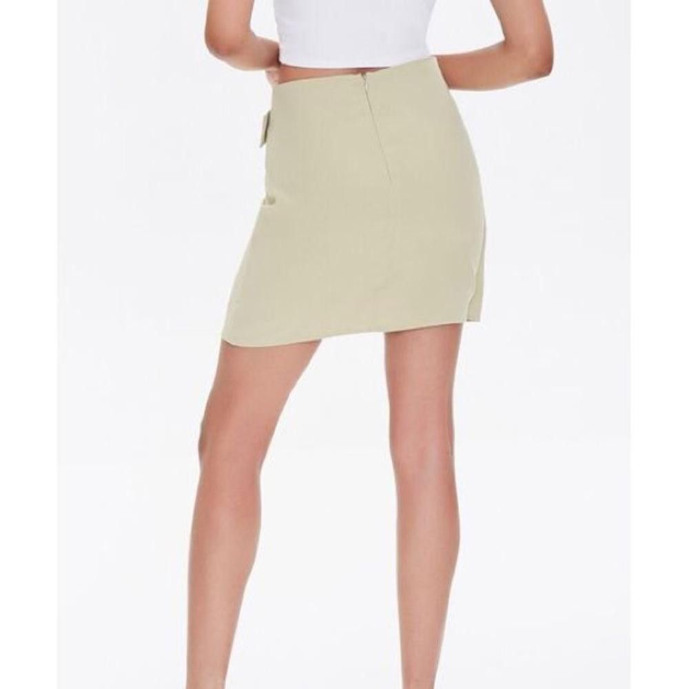 Forever 21 Forever 21 Pistachio Green Wrap Mini Skirt Size 28" / US 6 / IT 42 - 3 Thumbnail
