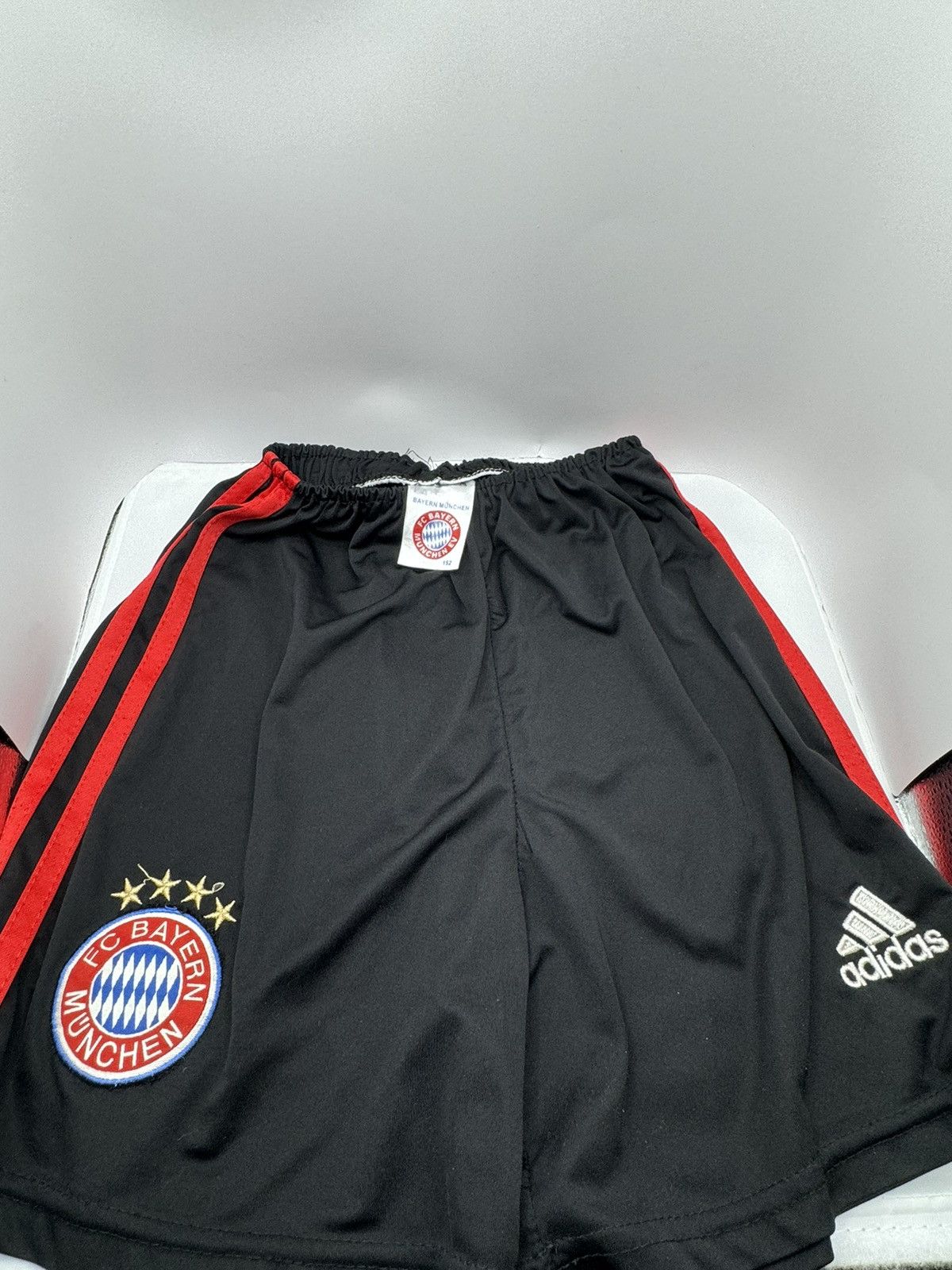 Adidas × Vintage Vintage 1996-1998 Adidas Bayern Munich Shorts Size US 28 / EU 44 - 2 Thumbnail
